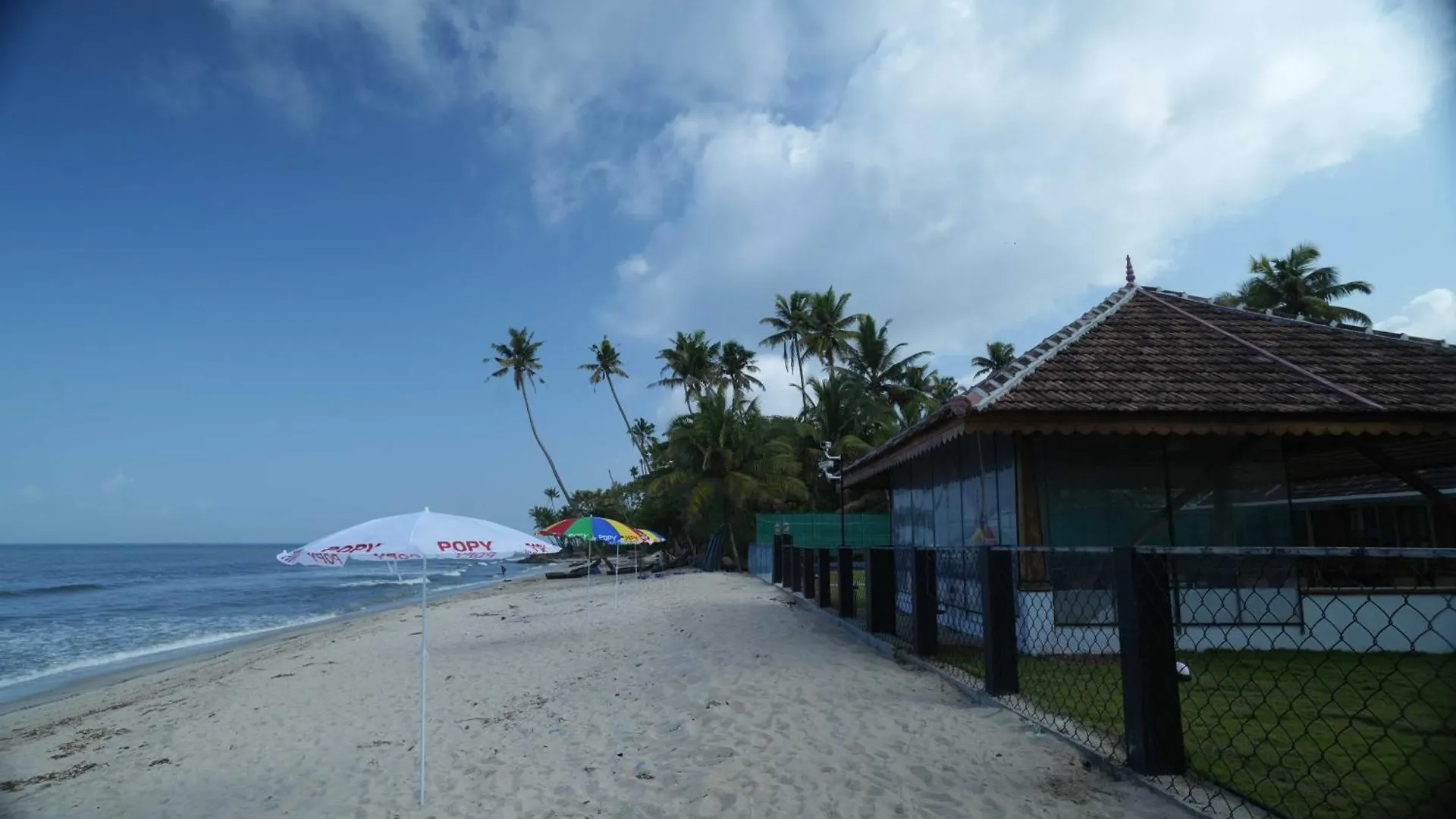 Homestay Ragas - Marari Beach Villa Alappuzha